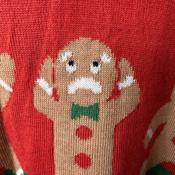 Tipsy Elves Scared Gingerbread Man Ugly Christmas Sweater Size Medium - Picture 2 of 4